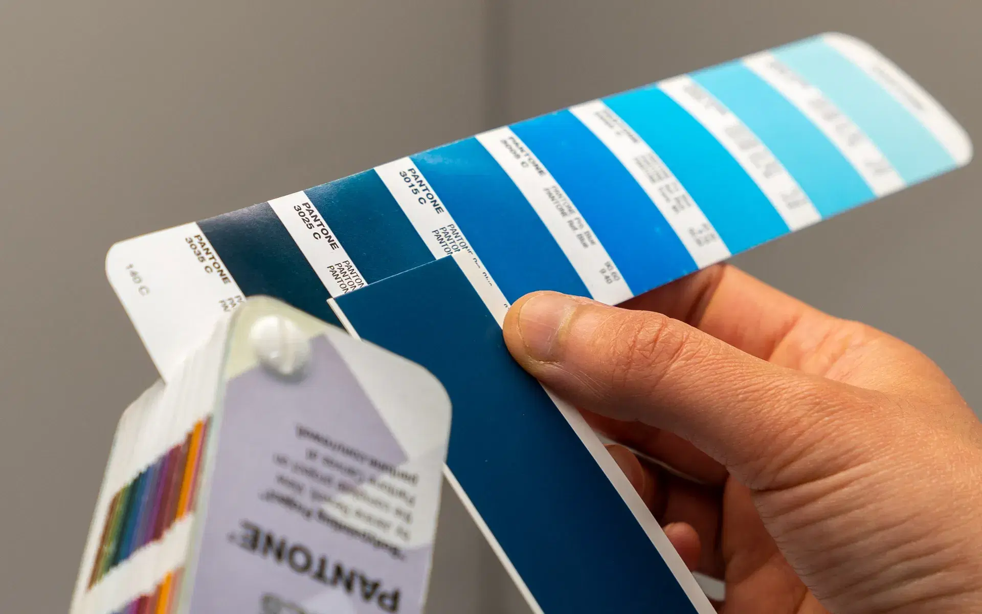 Custom colour production process and quality control